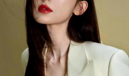 黑料门独家爆料吃瓜在,揭秘娱乐圈惊天秘密，吃瓜群众沸腾！